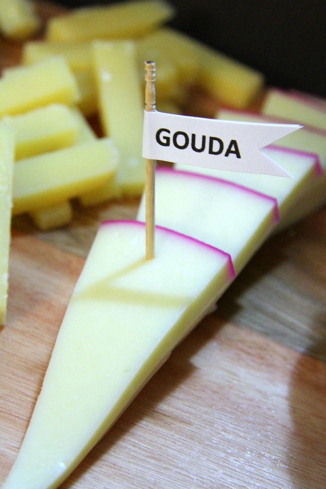 Tabua de queijos Gouda 1